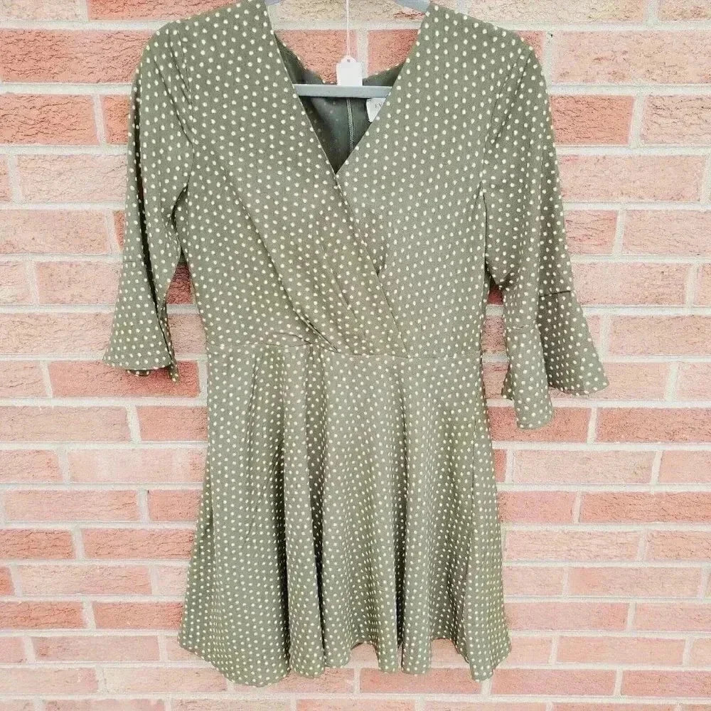 Everly Anthropologie Lined Green Polka Dress Women's Size Medium Style #CED3961
